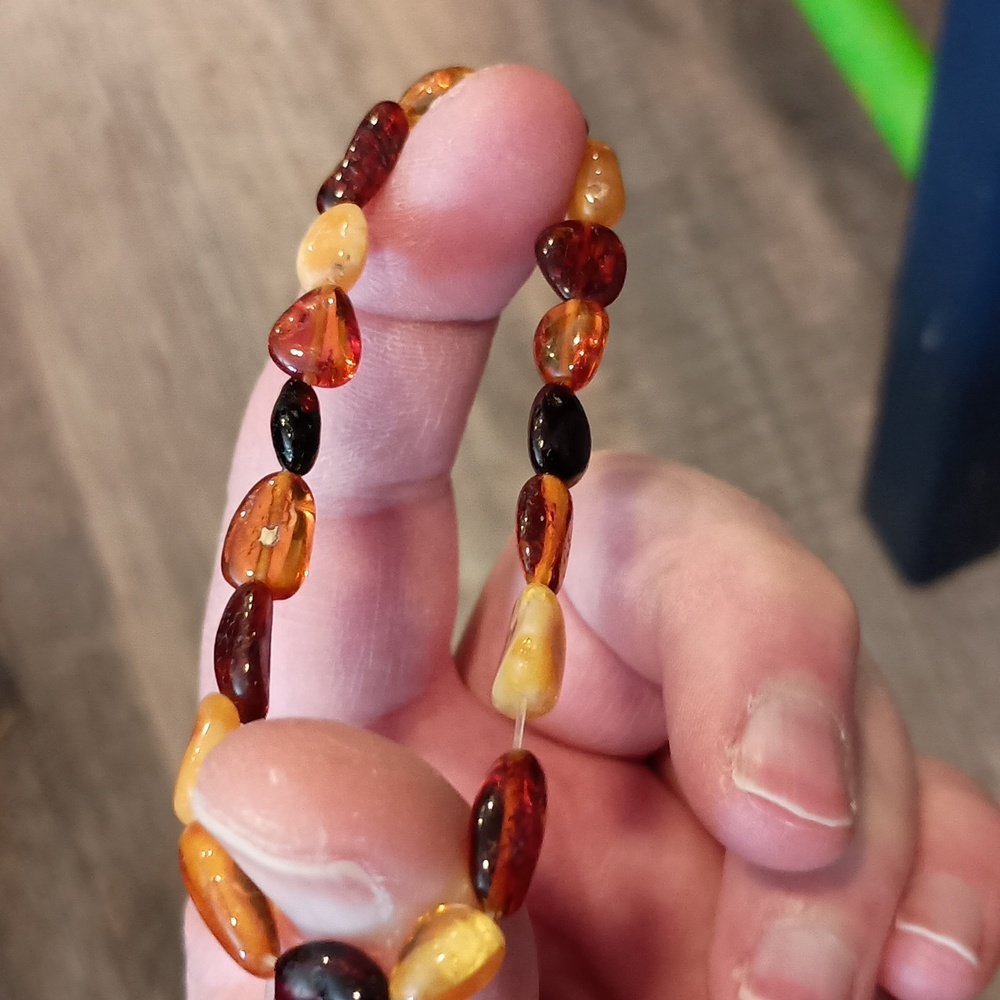 Unisex 7 inch Multi Colored Genuine Baltic Amber stretch bracelet